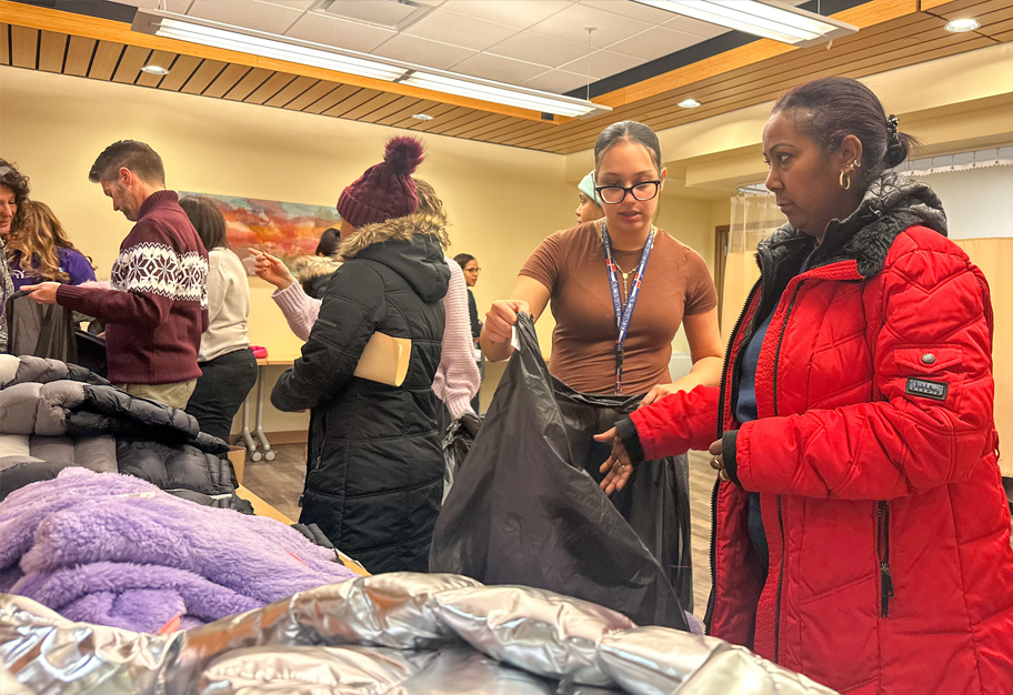 Support - Warm Hands Warms Hearts coat giveaway